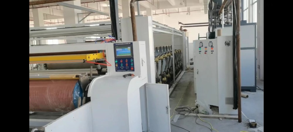 無(wú)紡布浸漬涂布設(shè)備